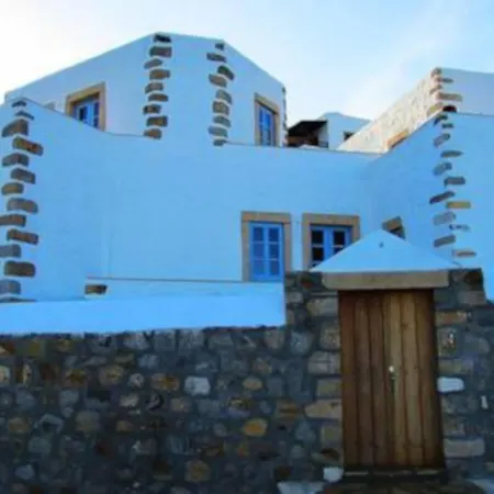 Artemis Villa Skala